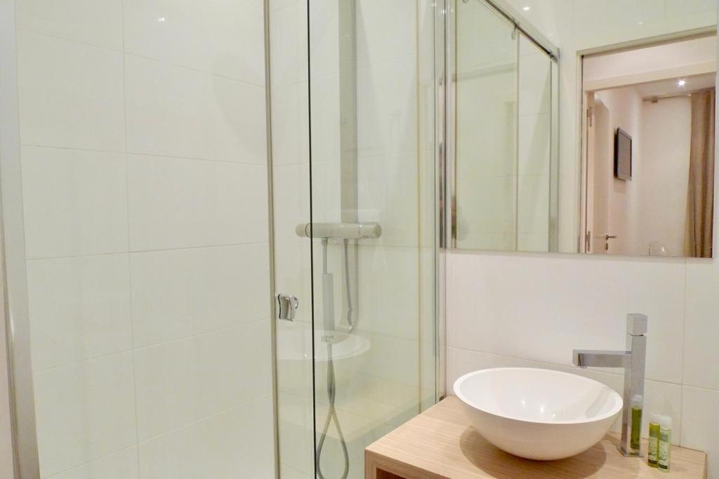 Appartements Urban Et Pure คานส์ ภายนอก รูปภาพ